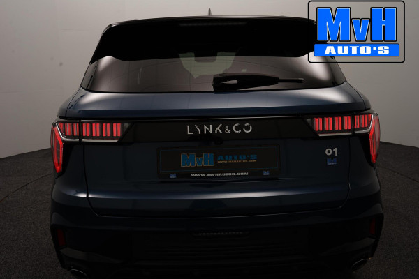 Lynk & Co 01 1.5 Hybride|FULL BLACK|ZWARTE.HEMEL|360ºCAM|NAP