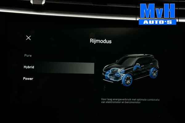 Lynk & Co 01 1.5 Hybride|TREKHAAK|FULL BLACK|ZWARTE.HEMEL|NAP