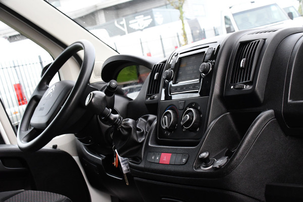 Citroën Jumper 35 2.0 BlueHDi L4 Bakwagen Cruise, NAVI, 165PK, Laadklep, Airco, Uniek!