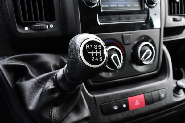 Citroën Jumper 35 2.0 BlueHDi L4 Bakwagen Cruise, NAVI, 165PK, Laadklep, Airco, Uniek!