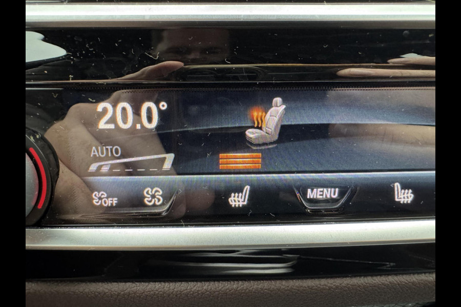 BMW 5 Serie Touring 530e M-Sport | 360*  Camera | Navigatie | Head-Up Display | 20 Inch Lichtmetalen Velgen | Elektrische Trekhaak | BMW 5 Serie Touring 530e M-Sport | 360*  Camera | Navigatie | Head-Up Display | 20 Inch Lichtmetalen Velgen | Elektrische Trekhaak |