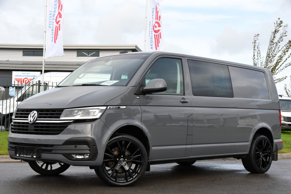 Volkswagen Transporter 2.0 TDI L2H1 32 DC Bulli Virtual, Adaptieve Cruise, Carplay, LED, 150pk, Automaat, Trekhaak, Sensoren, Uniek! Volkswagen Transporter 2.0 TDI L2H1 32 DC Bulli Virtual, Adaptieve Cruise, Carplay, LED, 150pk, Automaat, Trekhaak, Sensoren, Uniek!
