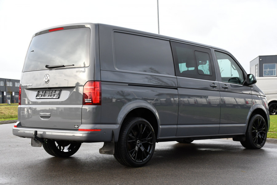 Volkswagen Transporter 2.0 TDI L2H1 32 DC Bulli Virtual, Adaptieve Cruise, Carplay, LED, 150pk, Automaat, Trekhaak, Sensoren, Uniek! Volkswagen Transporter 2.0 TDI L2H1 32 DC Bulli Virtual, Adaptieve Cruise, Carplay, LED, 150pk, Automaat, Trekhaak, Sensoren, Uniek!