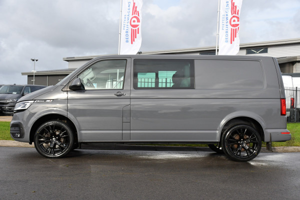 Volkswagen Transporter 2.0 TDI L2H1 32 DC Bulli Virtual, Adaptieve Cruise, Carplay, LED, 150pk, Automaat, Trekhaak, Sensoren, Uniek! Volkswagen Transporter 2.0 TDI L2H1 32 DC Bulli Virtual, Adaptieve Cruise, Carplay, LED, 150pk, Automaat, Trekhaak, Sensoren, Uniek!