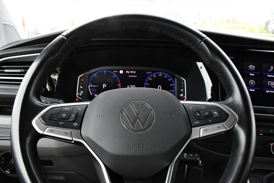 Volkswagen Transporter 2.0 TDI L2H1 32 DC Bulli Virtual, Adaptieve Cruise, Carplay, LED, 150pk, Automaat, Trekhaak, Sensoren, Uniek! Volkswagen Transporter 2.0 TDI L2H1 32 DC Bulli Virtual, Adaptieve Cruise, Carplay, LED, 150pk, Automaat, Trekhaak, Sensoren, Uniek!