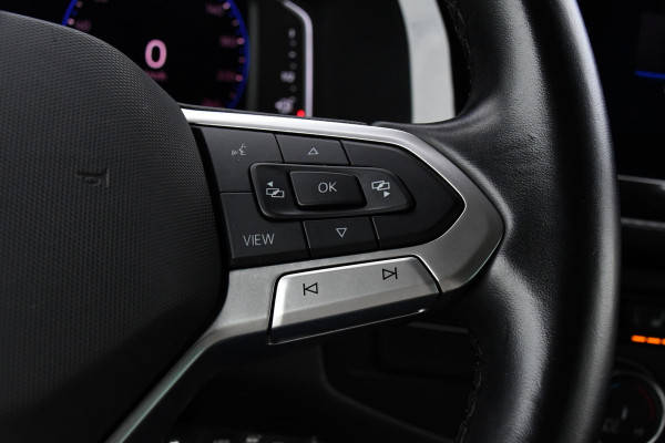 Volkswagen Transporter 2.0 TDI L2H1 32 DC Bulli Virtual, Adaptieve Cruise, Carplay, LED, 150pk, Automaat, Trekhaak, Sensoren, Uniek! Volkswagen Transporter 2.0 TDI L2H1 32 DC Bulli Virtual, Adaptieve Cruise, Carplay, LED, 150pk, Automaat, Trekhaak, Sensoren, Uniek!