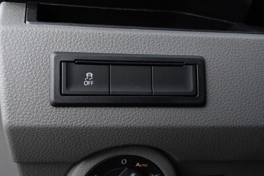 Volkswagen Transporter 2.0 TDI L2H1 32 DC Bulli Virtual, Adaptieve Cruise, Carplay, LED, 150pk, Automaat, Trekhaak, Sensoren, Uniek! Volkswagen Transporter 2.0 TDI L2H1 32 DC Bulli Virtual, Adaptieve Cruise, Carplay, LED, 150pk, Automaat, Trekhaak, Sensoren, Uniek!