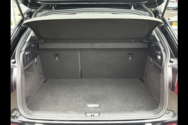 Audi Q2 35 TFSI epic | NL-auto | Stoelverw. | Clima | LED