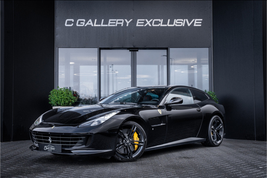 Ferrari GTC4 Lusso T 3.9 V8 - Nero Daytona | Passenger Display | Lift | Stoelkoeling | Memory Ferrari GTC4 Lusso T 3.9 V8 - Nero Daytona | Passenger Display | Lift | Stoelkoeling | Memory