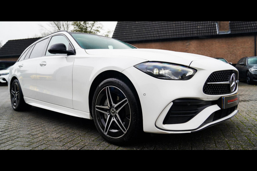 Mercedes-Benz C-Klasse Estate 300 e AMG Line | Pano | Burmester | Uitklapbare trekhaak Mercedes-Benz C-Klasse Estate 300 e AMG Line | Pano | Burmester | Uitklapbare trekhaak