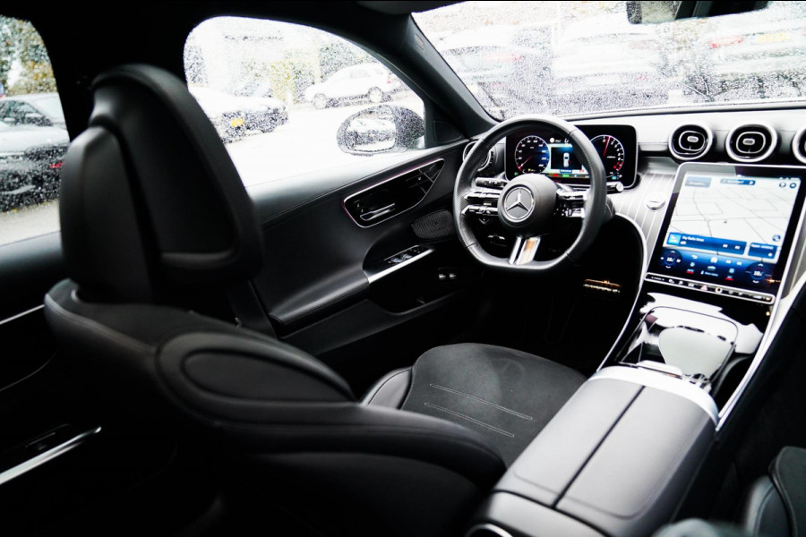 Mercedes-Benz C-Klasse Estate 300 e AMG Line | Pano | Burmester | Uitklapbare trekhaak Mercedes-Benz C-Klasse Estate 300 e AMG Line | Pano | Burmester | Uitklapbare trekhaak