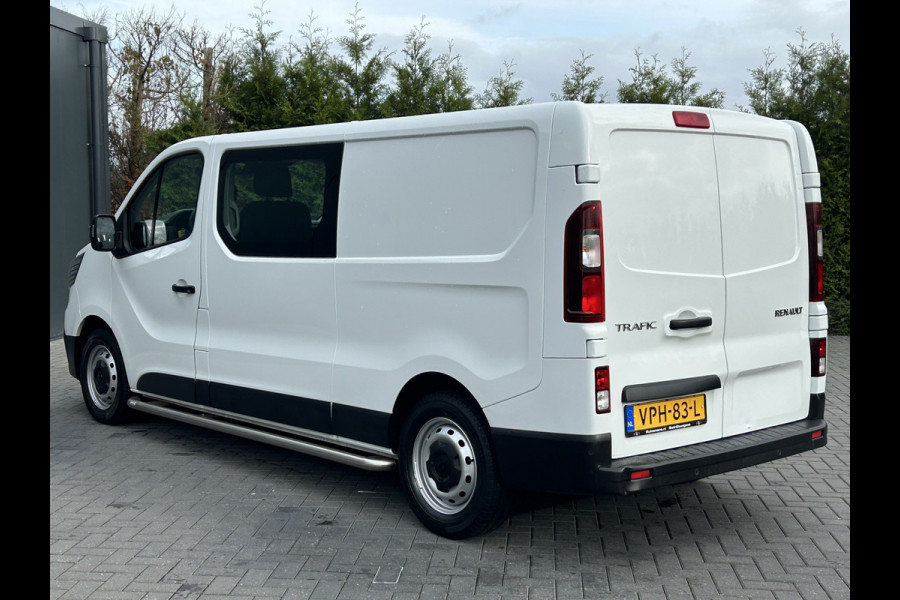 Renault Trafic 2.0 dCi / L2H1 / DUBBEL CABINE / 6-PERSOONS DUBBELE CABINE / AIRCO / CRUISE / NAVI / BLUETOOTH / 3-ZITS / PDC