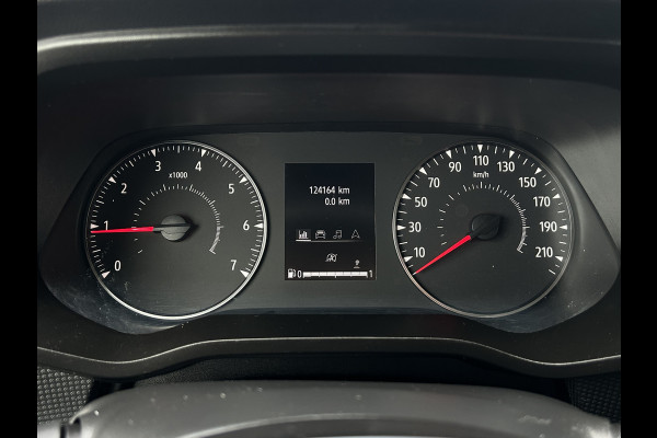 Renault Trafic 2.0 dCi / L2H1 / DUBBEL CABINE / 6-PERSOONS DUBBELE CABINE / AIRCO / CRUISE / NAVI / BLUETOOTH / 3-ZITS / PDC