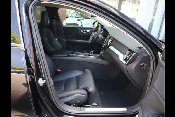Volvo V60 2.0 B3 Momentum / Bodykit / Sportstoelen