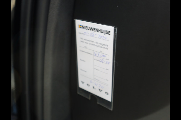 Volvo V60 2.0 B3 Momentum / Bodykit / Sportstoelen