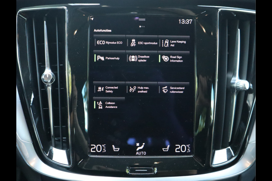 Volvo V60 2.0 B3 Momentum / Bodykit / Sportstoelen