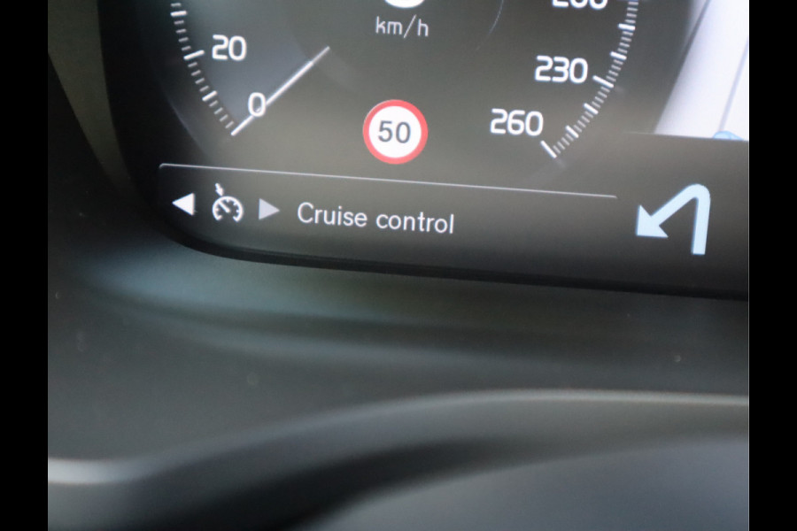 Volvo V60 2.0 B3 Momentum / Bodykit / Sportstoelen