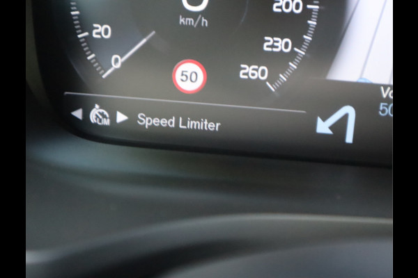 Volvo V60 2.0 B3 Momentum / Bodykit / Sportstoelen