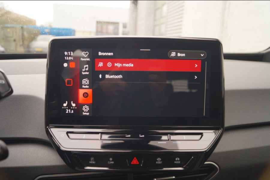 Volkswagen ID.3 Life 58kWh -NAVI-ECC-PDC- Volkswagen ID.3 Life 58kWh -NAVI-ECC-PDC-