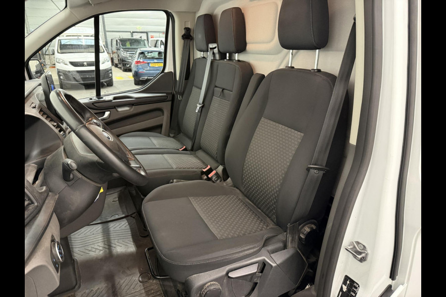 Ford Transit Custom 280 2.0 TDCI L1H1 Trend Airco Bluetooth Navi 3zits Trekhaak PDC Ford Transit Custom 280 2.0 TDCI L1H1 Trend Airco Bluetooth Navi 3zits Trekhaak PDC