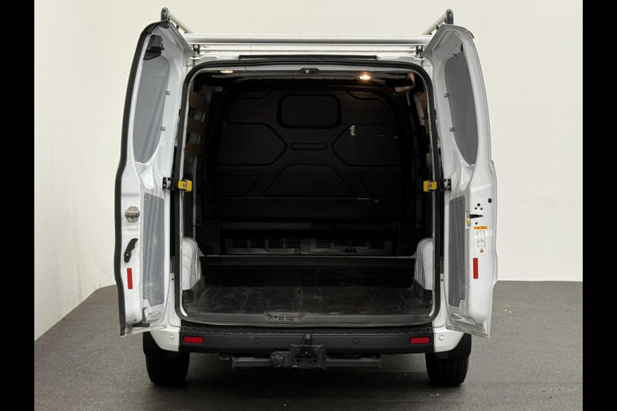 Ford Transit Custom 280 2.0 TDCI L1H1 Trend Airco Bluetooth Navi 3zits Trekhaak PDC Ford Transit Custom 280 2.0 TDCI L1H1 Trend Airco Bluetooth Navi 3zits Trekhaak PDC