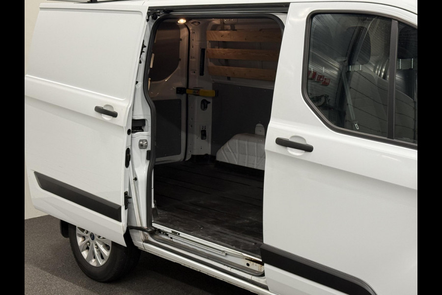 Ford Transit Custom 280 2.0 TDCI L1H1 Trend Airco Bluetooth Navi 3zits Trekhaak PDC Ford Transit Custom 280 2.0 TDCI L1H1 Trend Airco Bluetooth Navi 3zits Trekhaak PDC