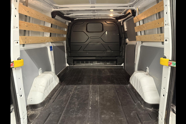 Ford Transit Custom 280 2.0 TDCI L1H1 Trend Airco Bluetooth Navi 3zits Trekhaak PDC Ford Transit Custom 280 2.0 TDCI L1H1 Trend Airco Bluetooth Navi 3zits Trekhaak PDC