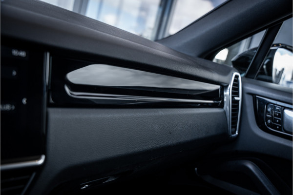 Porsche Cayenne Coupé 3.0 E-Hybrid - Sport Chrono l Panorama l 360c l Memory l Coupe