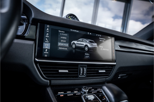 Porsche Cayenne Coupé 3.0 E-Hybrid - Sport Chrono l Panorama l 360c l Memory l Coupe