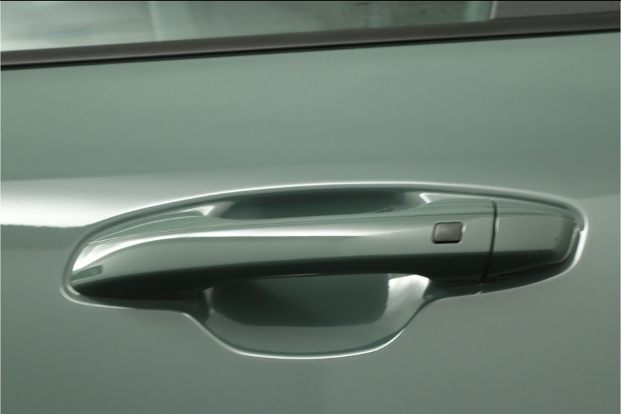 Kia Niro EV DynamicLine 64.8 kWh Apple Carplay/Android Auto - Cruise Control - Navigatie -  Keyless entry - Fabrieksgarantie tot 07-2031 Kia Niro EV DynamicLine 64.8 kWh Apple Carplay/Android Auto - Cruise Control - Navigatie -  Keyless entry - Fabrieksgarantie tot 07-2031