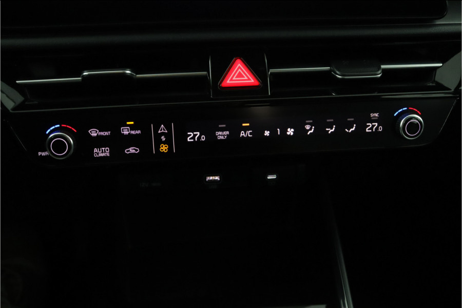 Kia Niro EV DynamicLine 64.8 kWh Apple Carplay/Android Auto - Cruise Control - Navigatie -  Keyless entry - Fabrieksgarantie tot 07-2031 Kia Niro EV DynamicLine 64.8 kWh Apple Carplay/Android Auto - Cruise Control - Navigatie -  Keyless entry - Fabrieksgarantie tot 07-2031