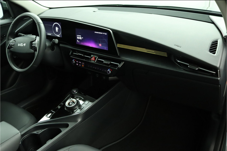 Kia Niro EV DynamicLine 64.8 kWh Apple Carplay/Android Auto - Cruise Control - Navigatie -  Keyless entry - Fabrieksgarantie tot 07-2031 Kia Niro EV DynamicLine 64.8 kWh Apple Carplay/Android Auto - Cruise Control - Navigatie -  Keyless entry - Fabrieksgarantie tot 07-2031