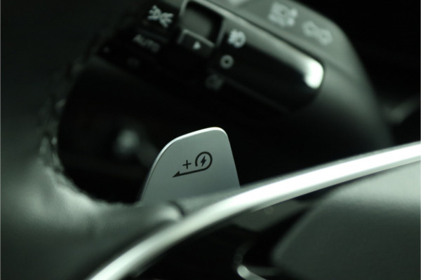 Kia Niro EV DynamicLine 64.8 kWh Apple Carplay/Android Auto - Cruise Control - Navigatie -  Keyless entry - Fabrieksgarantie tot 07-2031 Kia Niro EV DynamicLine 64.8 kWh Apple Carplay/Android Auto - Cruise Control - Navigatie -  Keyless entry - Fabrieksgarantie tot 07-2031