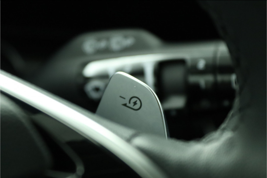 Kia Niro EV DynamicLine 64.8 kWh Apple Carplay/Android Auto - Cruise Control - Navigatie -  Keyless entry - Fabrieksgarantie tot 07-2031 Kia Niro EV DynamicLine 64.8 kWh Apple Carplay/Android Auto - Cruise Control - Navigatie -  Keyless entry - Fabrieksgarantie tot 07-2031