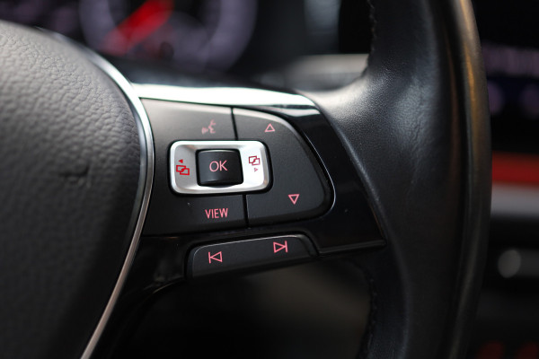 Volkswagen Polo 1.0 MPI BEATS | BEATS Interieur | BEATS Audio | sportive striping | CarPlay | Half-Leer bekleding | Unieke BEATS uitvoering |