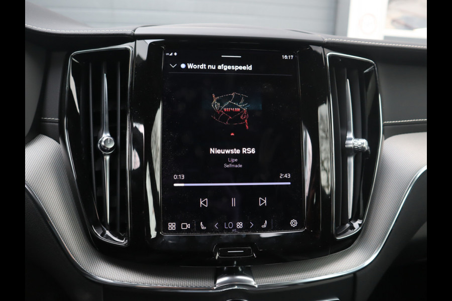 Volvo XC60 2.0 B4 R-Design /  Leder / Facelift / 21-inch Lichtmetaal