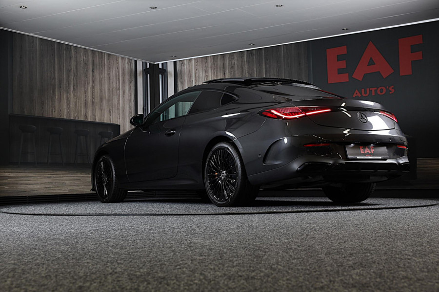 Mercedes-Benz CLE Coupé 300 e AMG Line / Head Up / 360 Camera / Acc / Lane Assist / BURMESTER / Elek Stoelen / Memory / Pano / 20