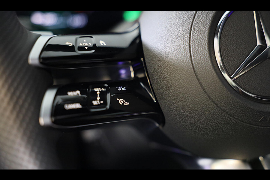 Mercedes-Benz CLE Coupé 300 e AMG Line / Head Up / 360 Camera / Acc / Lane Assist / BURMESTER / Elek Stoelen / Memory / Pano / 20