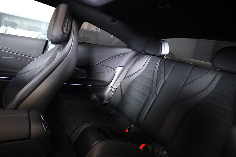 Mercedes-Benz CLE Coupé 300 e AMG Line / Head Up / 360 Camera / Acc / Lane Assist / BURMESTER / Elek Stoelen / Memory / Pano / 20