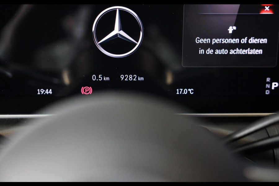 Mercedes-Benz CLE Coupé 300 e AMG Line / Head Up / 360 Camera / Acc / Lane Assist / BURMESTER / Elek Stoelen / Memory / Pano / 20