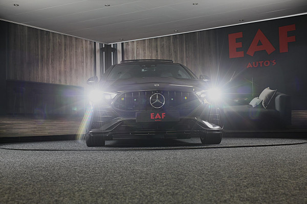 Mercedes-Benz CLE Coupé 300 e AMG Line / Head Up / 360 Camera / Acc / Lane Assist / BURMESTER / Elek Stoelen / Memory / Pano / 20