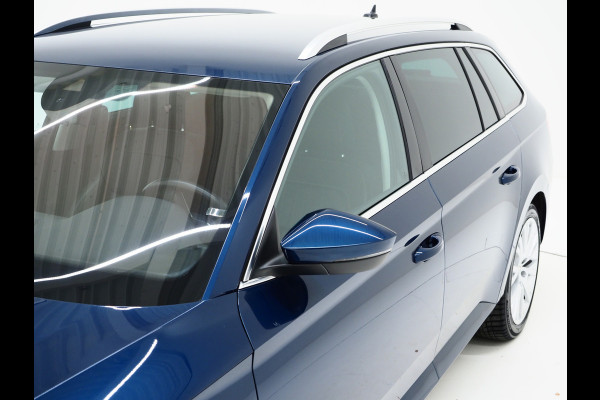 Škoda Superb Combi 1.4 TSI iV 218PK Style | Leder | Trekhaak | Adaptive Cruise | Virtual | Keyless | Memory | Carplay Škoda Superb Combi 1.4 TSI iV 218PK Style | Leder | Trekhaak | Adaptive Cruise | Virtual | Keyless | Memory | Carplay