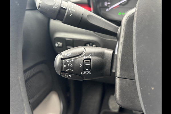 Citroën C3 1.2 PureTech C-Series 110pk | Rijklaar geleverd incl 12 maanden BOVAG garantie! |