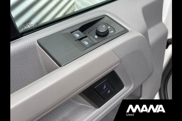 Volkswagen Crafter 2.0 TDI 140PK L3H2 Automaat Comfortline Carplay Camera Cruise control Camera Volkswagen Crafter 2.0 TDI 140PK L3H2 Automaat Comfortline Carplay Camera Cruise control Camera