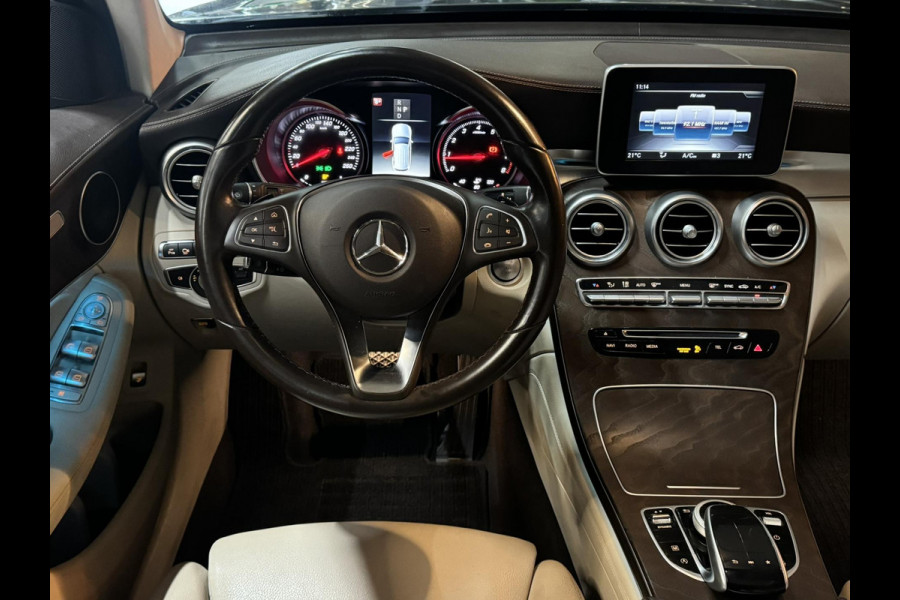 Mercedes-Benz GLC 250 4MATIC AMG Line Garantie Pano 360 Blindspot Elek Achterklep Leder StoelVW Cruise Clima Navi Rijklaar Mercedes-Benz GLC 250 4MATIC AMG Line Garantie Pano 360 Blindspot Elek Achterklep Leder StoelVW Cruise Clima Navi Rijklaar