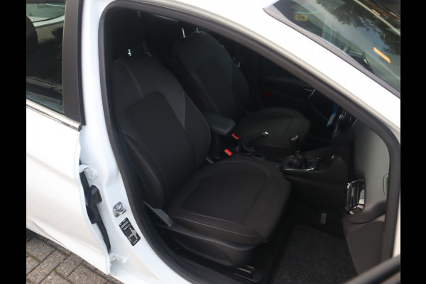 Ford Fiesta 1.0 EcoBoost Hybrid Titanium Ford Fiesta 1.0 EcoBoost Hybrid Titanium