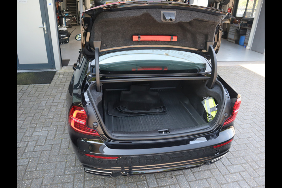 Volvo S60 2.0 B3 R-Design / Panoramadak