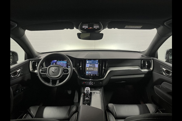Volvo XC60 B4 Plus Dark Adapt. cruise | Stoel-/Stuurverwarming | Pilot assist | Memory seats | Google Maps | Carplay Volvo XC60 B4 Plus Dark Adapt. cruise | Stoel-/Stuurverwarming | Pilot assist | Memory seats | Google Maps | Carplay