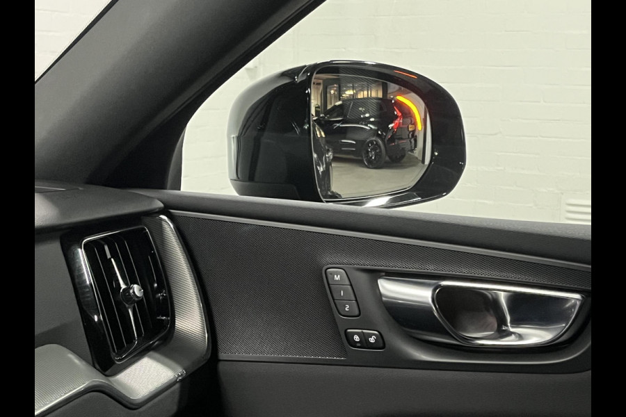 Volvo XC60 B4 Plus Dark Adapt. cruise | Stoel-/Stuurverwarming | Pilot assist | Memory seats | Google Maps | Carplay Volvo XC60 B4 Plus Dark Adapt. cruise | Stoel-/Stuurverwarming | Pilot assist | Memory seats | Google Maps | Carplay