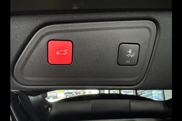 Peugeot 3008 1.2 PureTech Blue Lease Premium AUTOMAAT CAMERA CARPLAY HALF LEDER